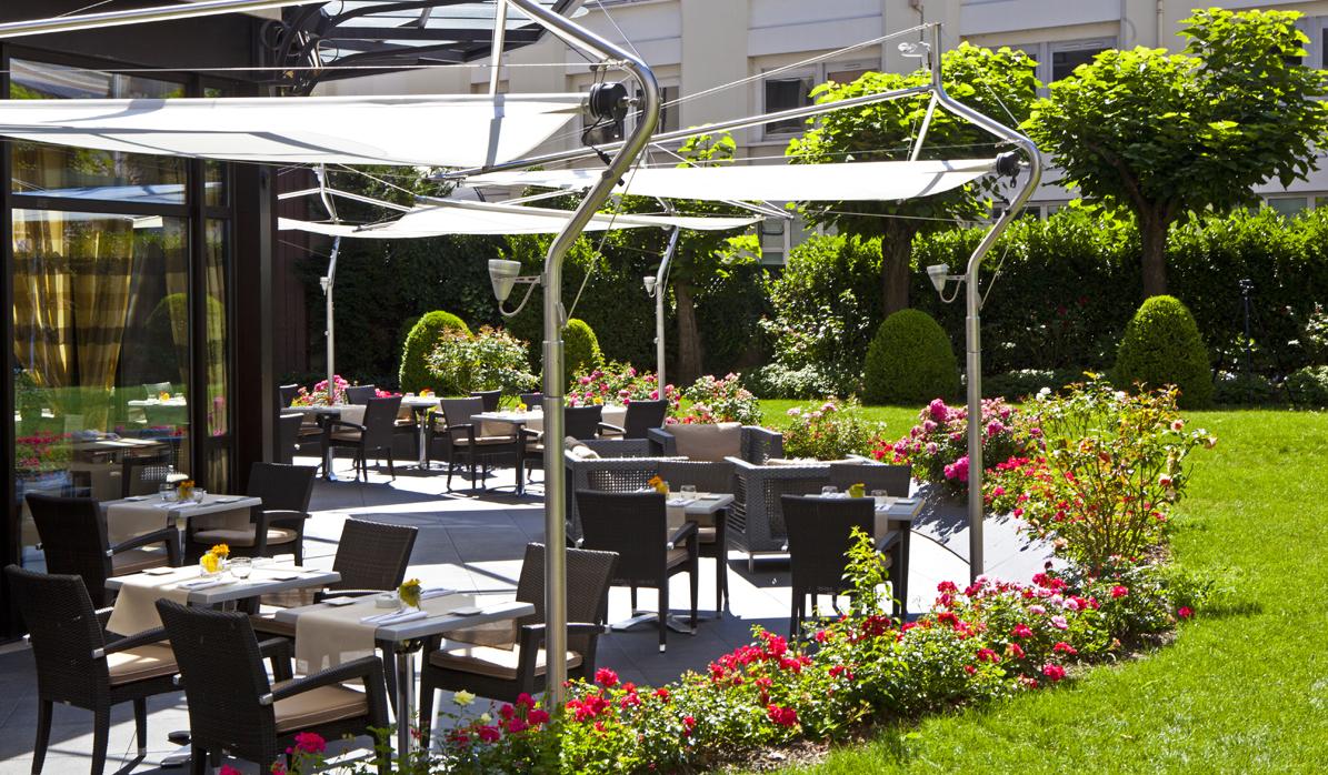 Warwick Reine Astrid - Lyon Aparthotel Exterior photo