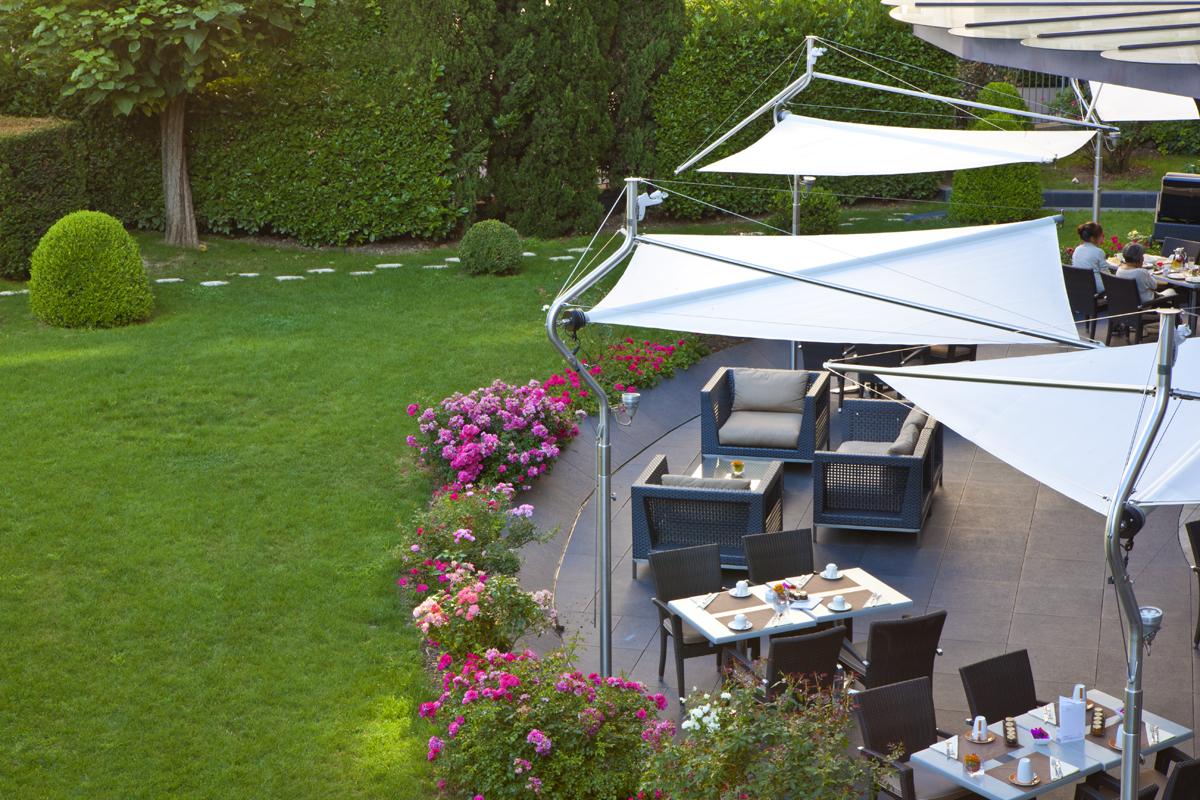 Warwick Reine Astrid - Lyon Aparthotel Exterior photo